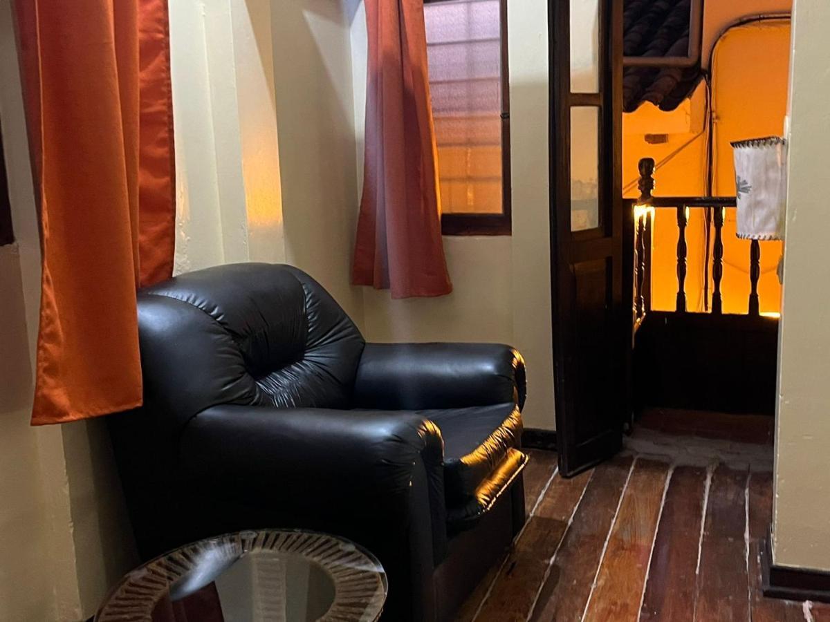 Hostal Andenes De Alabado Hotel Cuzco Buitenkant foto